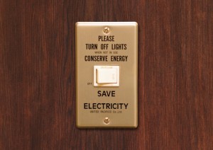 引越し先の電気開始日の仕組みや必要な手続きについて