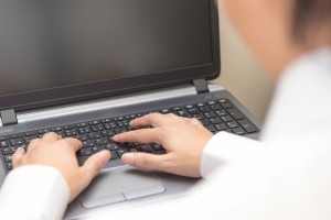 新年の挨拶をメールで社外に送る場合の書き方と例文について