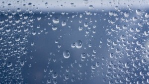 マンションでの結露がひどい場合って除湿器は有効なのでしょうか？