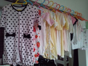 梅雨の時期の洗濯物乾かし方について｜部屋干しでも大丈夫？！