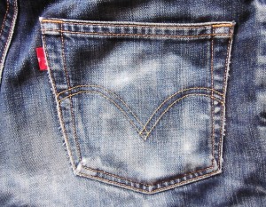 ジーンズのウエストの直し方ってどうすればいいのか？