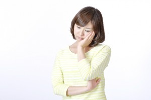 油の捨て方ってどうすればいいの？そのまま捨ててはダメですよね