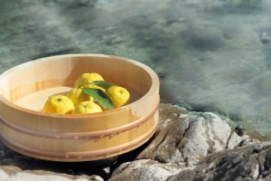 冬至にゆず湯に入る意味ってなぜなんだろう?その効果とかって?