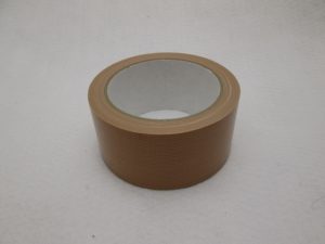 粘着テープの剥がし方ってどうするの？きれいに剥がれないんです