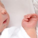 赤ちゃんのしゃっくりがよく出るのですがどこか悪いのかな?