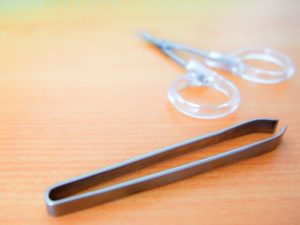 鼻毛の処理なんですが女の場合どういう方法がおすすめなのか？