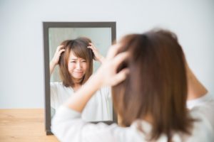 頭皮の臭いなんですが女性でも毎日洗っているのに臭いってどうして?