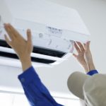 クーラーって簡単に設置できるのだろうか?素人では無理?