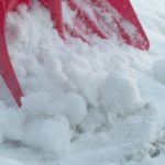 雪かきって簡単な方法はないのだろうか?腰が痛いしすぐバテる