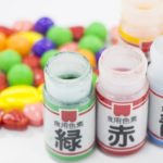 着色料って何から作られているの?食べても大丈夫なの?